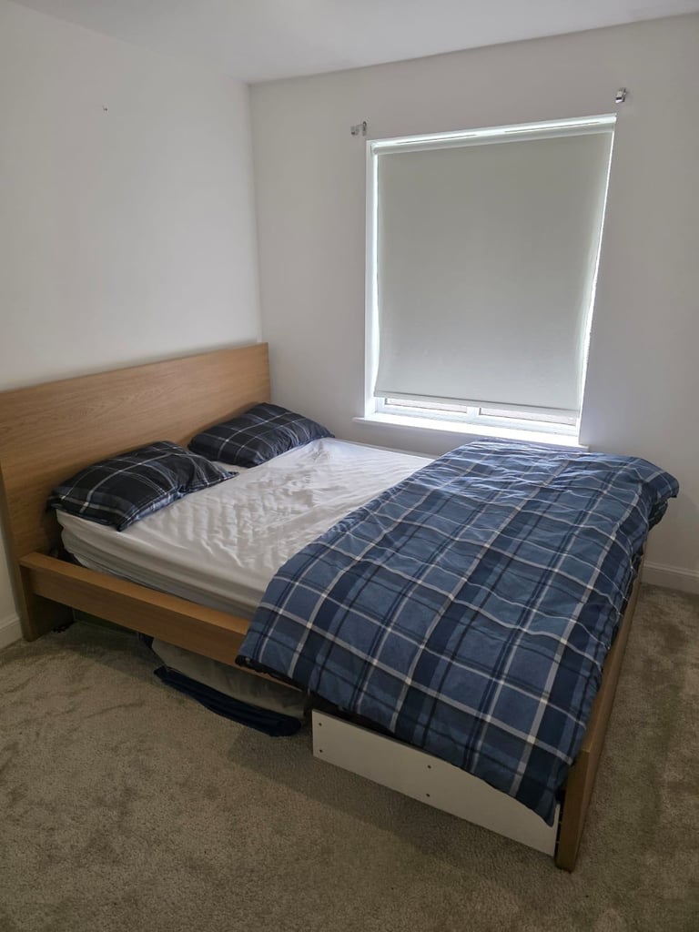 Double room available for rent