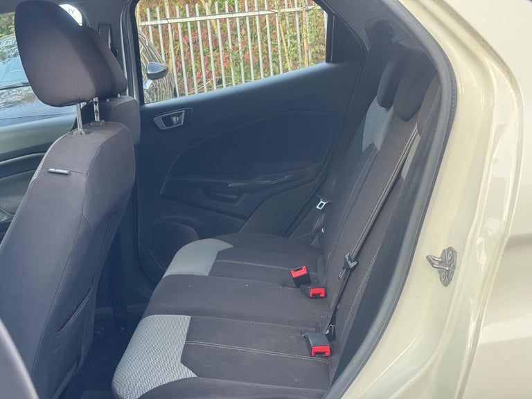 2015 Ford Ecosport 1.0T EcoBoost Zetec 2WD Euro 6 (s/s) 5dr HATCHBACK Petrol Manual