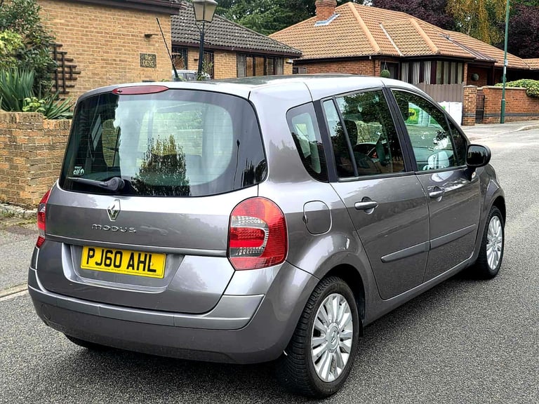 RENAULT GRAND MODUS 1.6 AUTO 