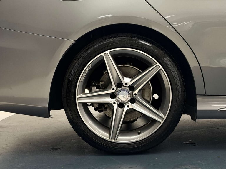 2014 Mercedes-Benz C Class C220 BlueTEC AMG Line Premium 4dr Auto SALOON DIESEL Automatic