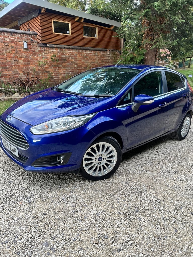2015 Ford Fiesta 1.0 EcoBoost 125 Titanium 5dr HATCHBACK Petrol Manual