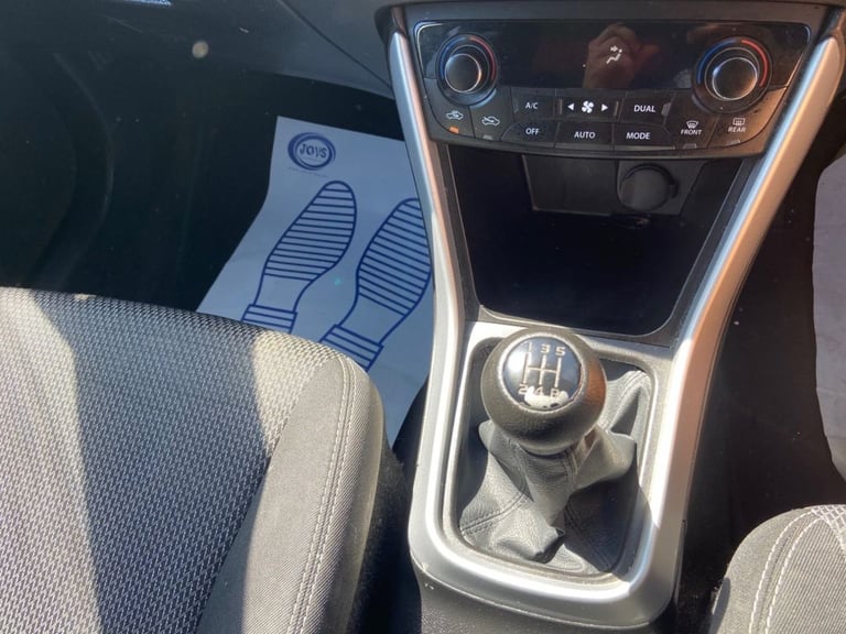 2014 Suzuki SX4 S-Cross 1.6 SZ4 SUV 5dr Petrol Manual Euro 6 (120 ps) Petrol Manual