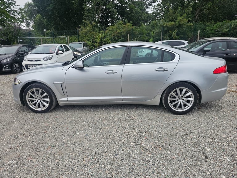 2012 Jaguar XF 2.2d [200] Premium Luxury 4dr Auto SALOON Diesel Automatic