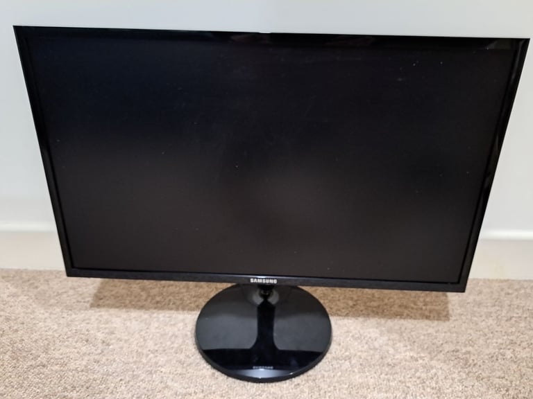Samsung LED Monitor, 24 inch, £25