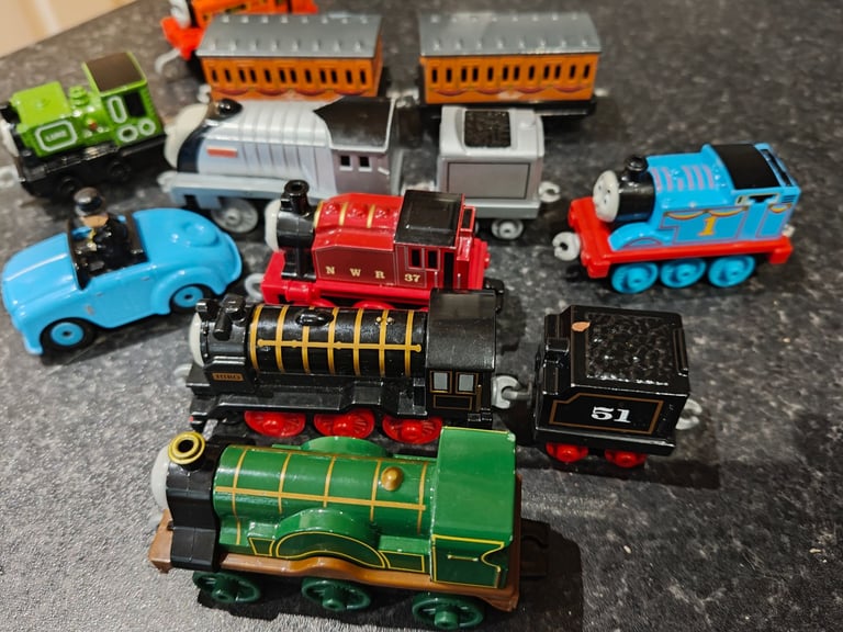 Thomas the Tank Engine & Friends Metal Diecast Take n Play Fisher Price Bundle James Spencer Emily