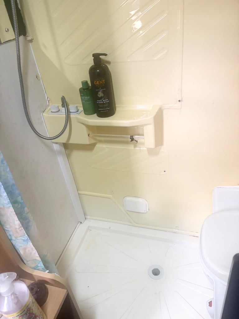Avondale caravan 4 berth