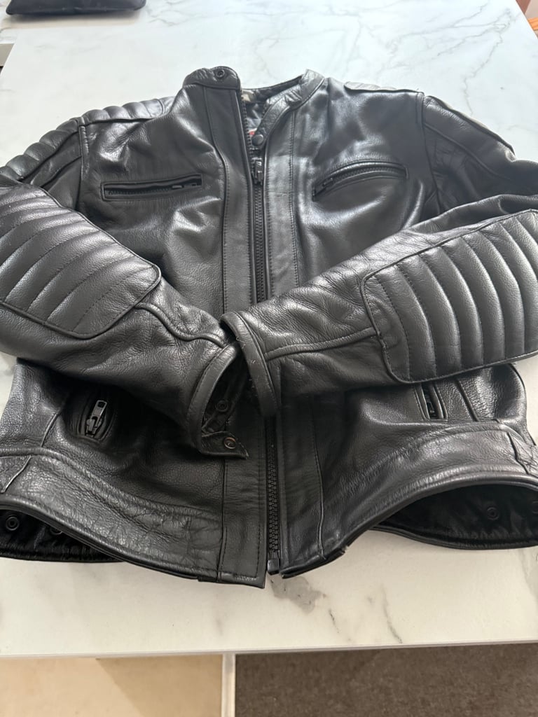 Texpeed M Armoured Leather Motorbike Jacket - Black