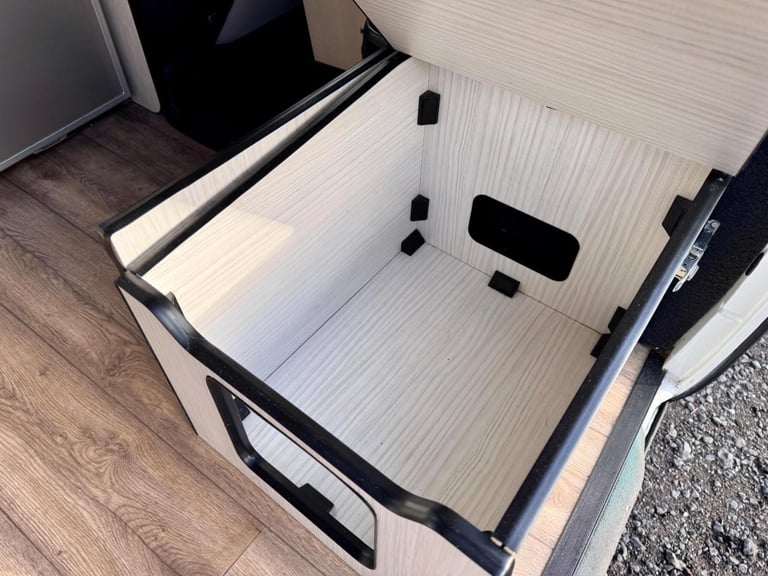 2014 Danbury T2 Bay Window Camper 4 Berth Retro Campervan