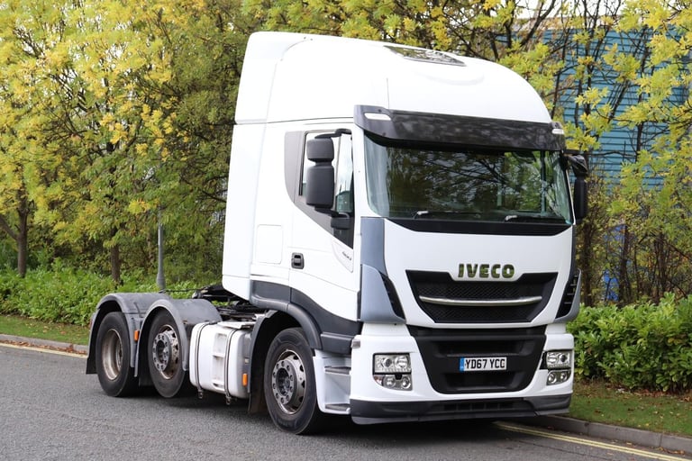 IVECO STRALIS 460 HI-WAY 6X2 MIDLIFT TRACTOR (2017)