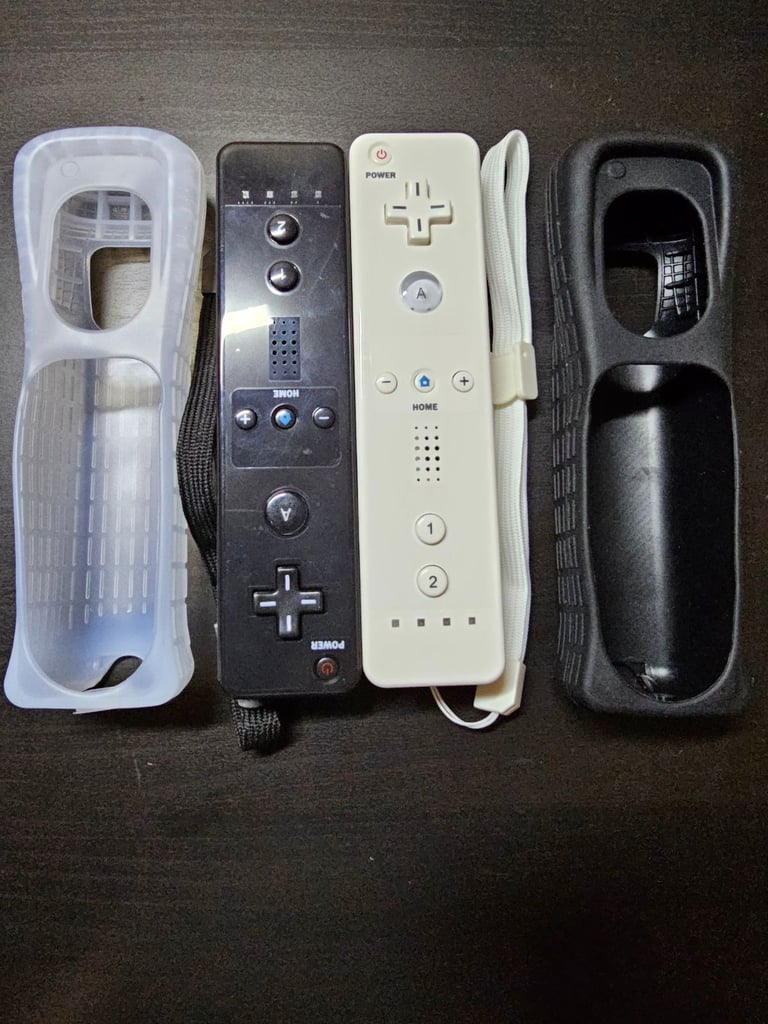 image for Wii Controller 2 Pack - Wii Remote with Silicone Case and Wrist Strap (black+whi