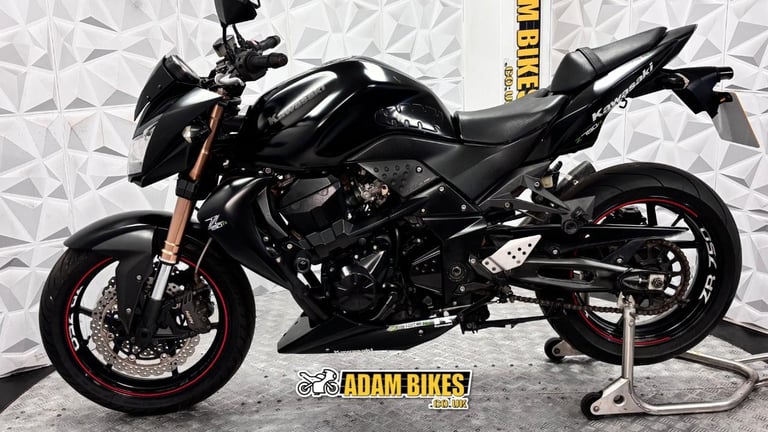 2012 Kawasaki ZR750 | *WARRENTY PROVIDED*
