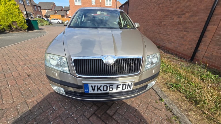 Skoda, OCTAVIA, Hatchback, 2006, Semi-Auto, 1968 (cc), 5 doors