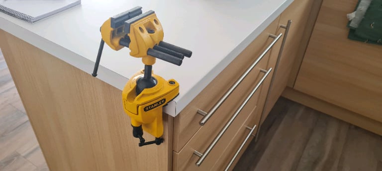 Stanley multi angle vice clamp | in Newport | Gumtree