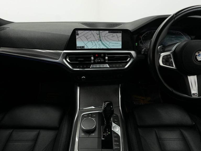 2021 BMW 3 Series 2.0 330e 12kWh M Sport Pro Edition Auto Euro 6 (s/s) 4dr SALOON Petrol/Electric...