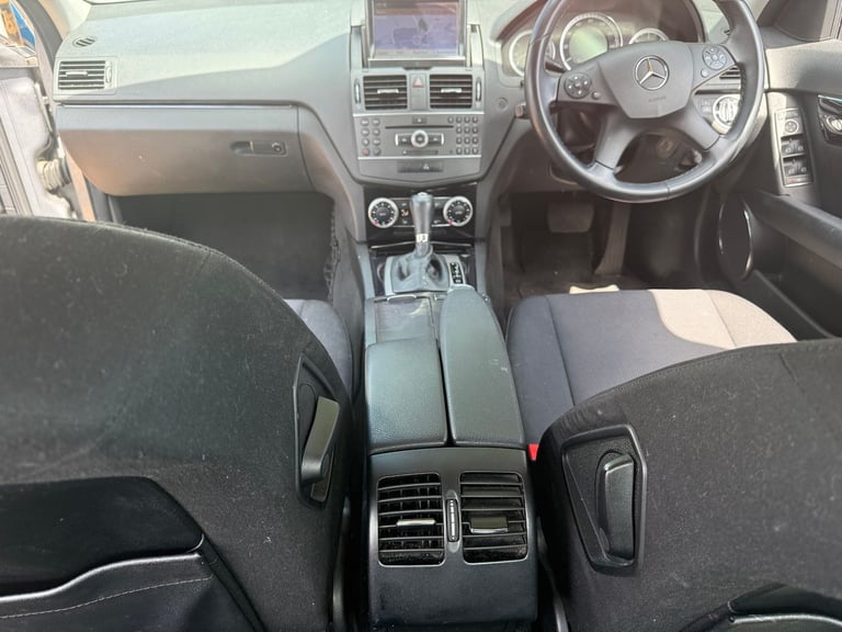 2010 Mercedes-Benz C-Class 2.1 C200 CDI BlueEfficiency Executive SE Saloon 4dr Diesel Auto Euro 5...