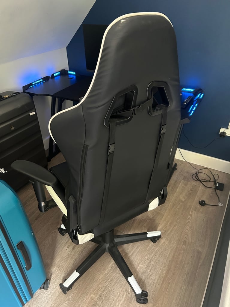 Gaming chair and desk