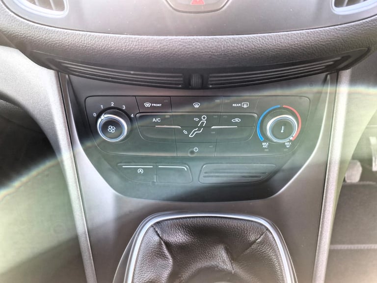 2016 Ford Grand C-MAX 1.5 TDCi Zetec MPV 5dr Diesel Manual Euro 6 (s/s) (120 ps)