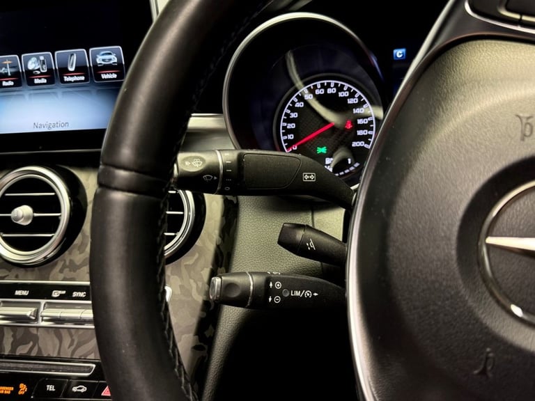 2016 Mercedes-Benz C Class 4.0 C63 V8 BiTurbo AMG (Premium) Saloon 4dr Petrol SpdS MCT Euro 6 (s/...