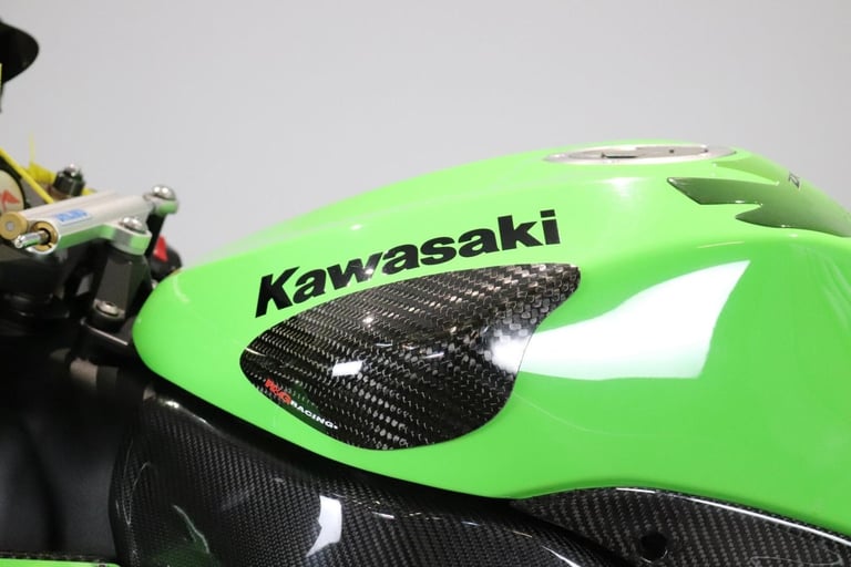 Kawasaki ZX10R - 2009 - THE BEST ZX10R YOU WILL SEE 