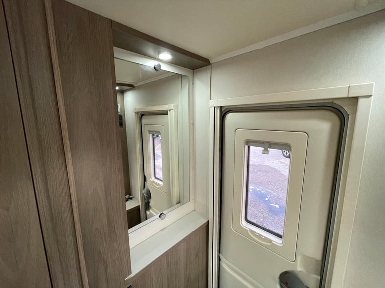 Compass Capiro 482