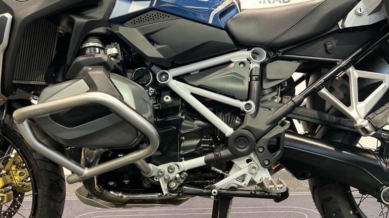 2022 BMW R1250 BMW R1250 GS TE DUEL Petrol Manual