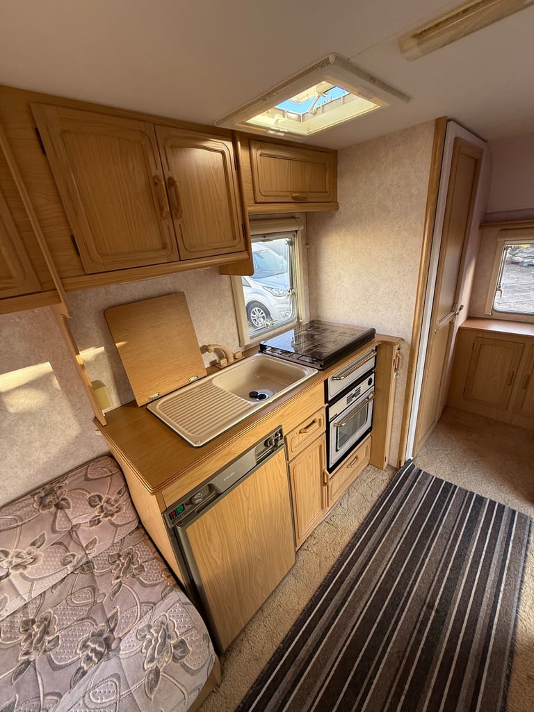 Bailey caravan  Ranger 450/2 lightweight 