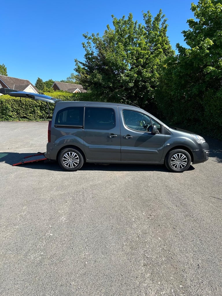 Peugeot Partner 1.6 HDi WAV Wheelchair Accessible Vehicle Disability Car