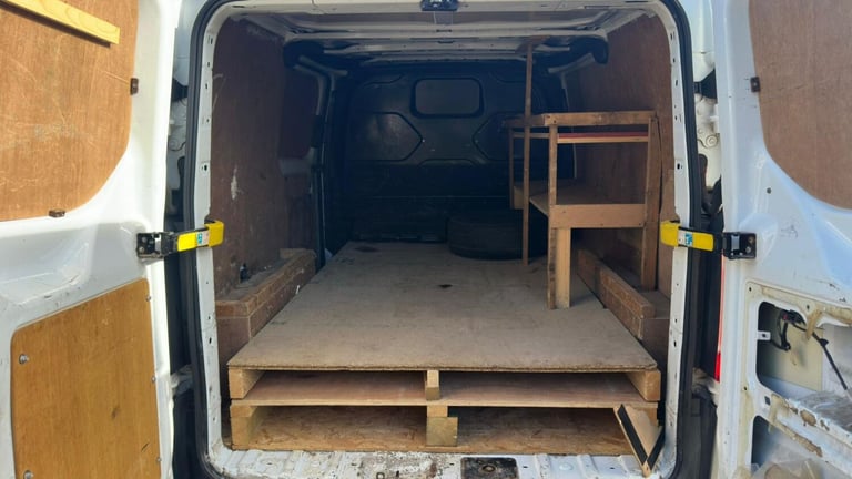 2015 Ford Transit Custom 2.2 TDCi 100ps Low Roof Van PANEL VAN DIESEL Manual