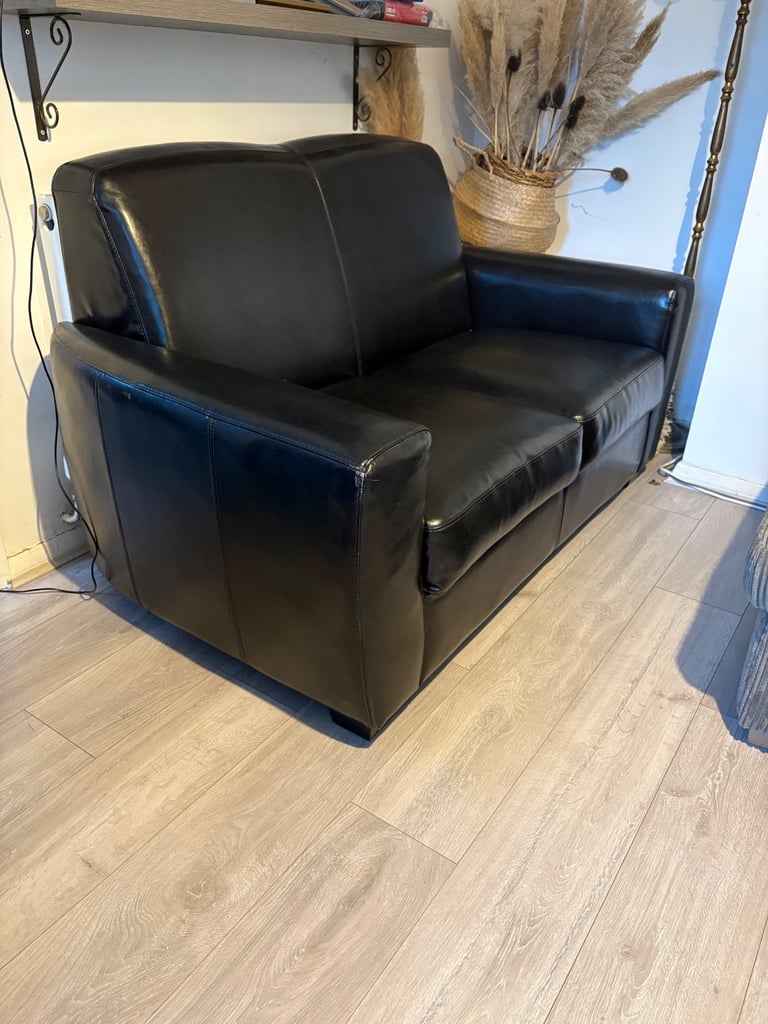 Sofa for sale 