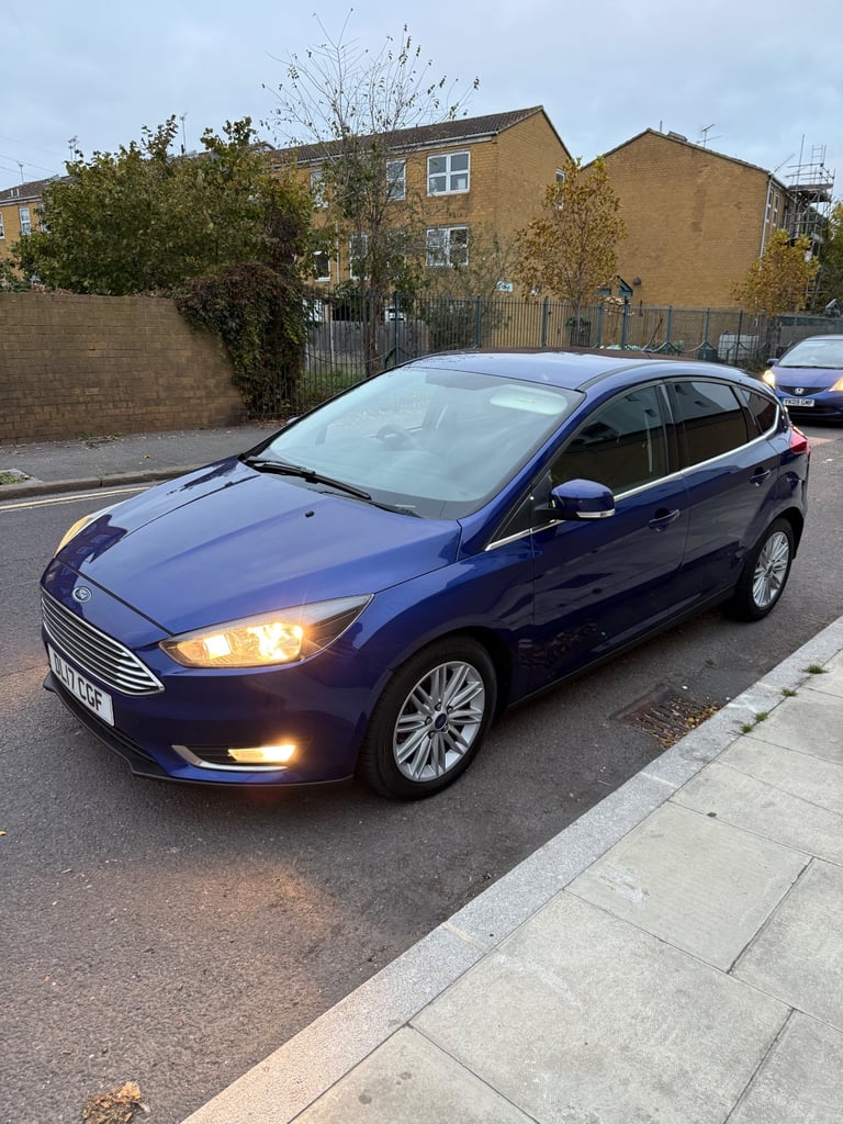 image for Ford, FOCUS, Hatchback, 2017, Manual, 999 (cc), 5 doors