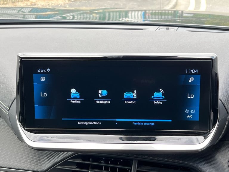  Peugeot 2008 SUV 1.2 Puretech Gt Premium Suv 5dr Petrol Eat Euro 6 s/s 130 Ps