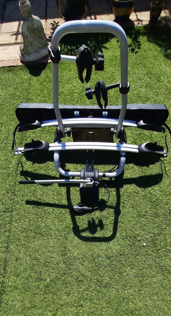 Towbar cycle carrier