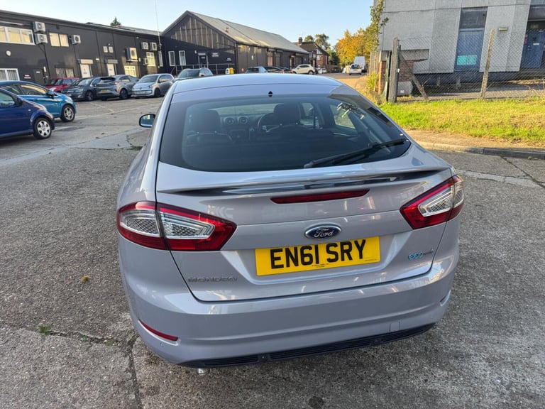 2012 Ford Mondeo 1.6 TDCi ECOnetic Titanium X Euro 5 (s/s) 5dr HATCHBACK Diesel Manual