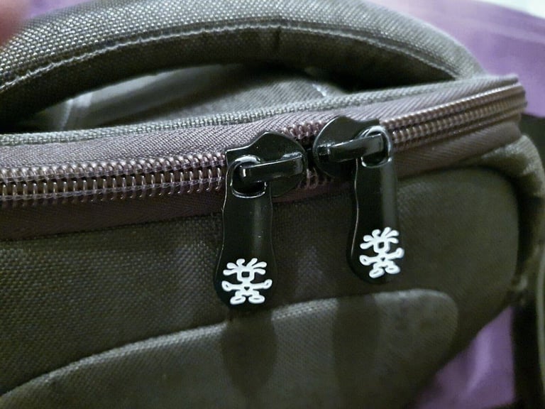  Crumpler Gig*** 3500 £25 DSLR Camera Bag High Quality VGC