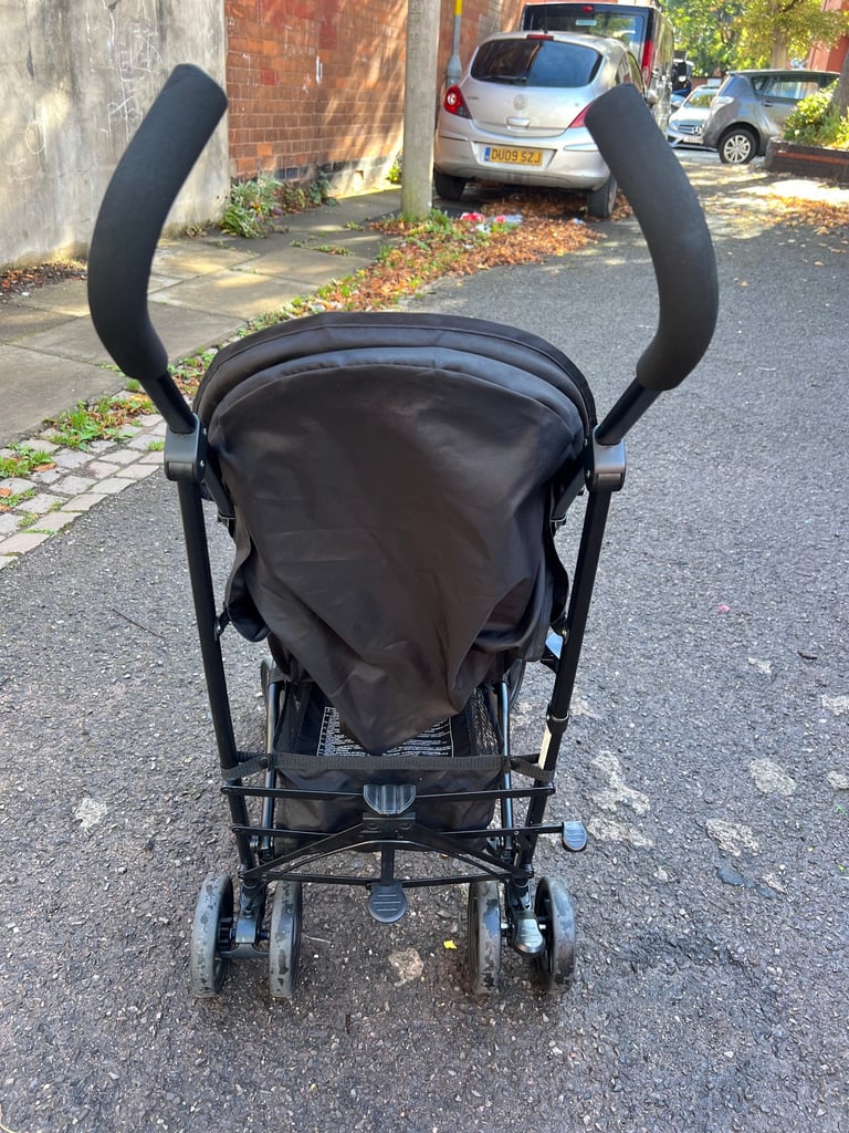  Graco stroller in black