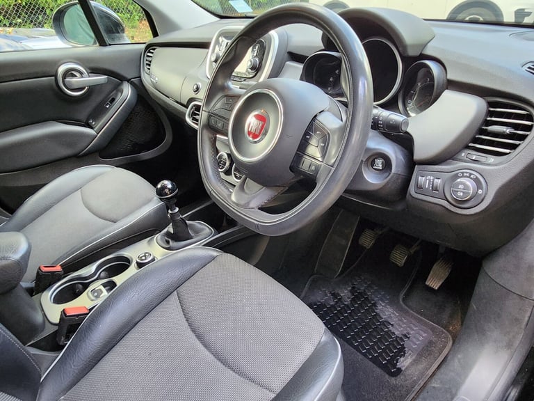 2016 Fiat 500X 1.4i Multi-Air Cross Plus with Full Service History HATCHBACK Petrol Manual