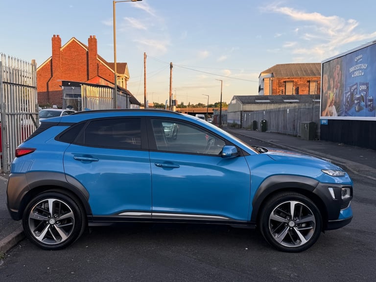 2022 Hyundai KONA 1.0T GDi Blue Drive Premium 5dr PETROL Manual