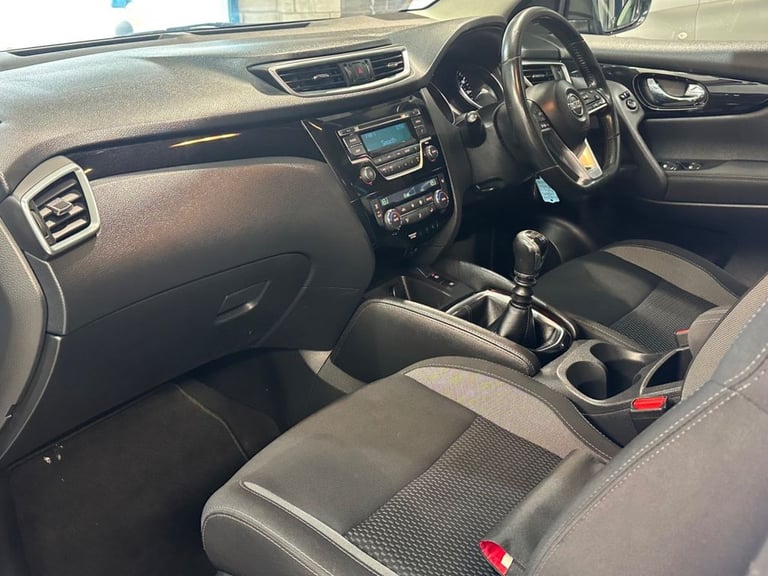 2018 Nissan Qashqai 1.5 dCi Acenta SUV 5dr Diesel Manual Euro 6 (s/s) (110 ps) HATCHBACK Diesel M...
