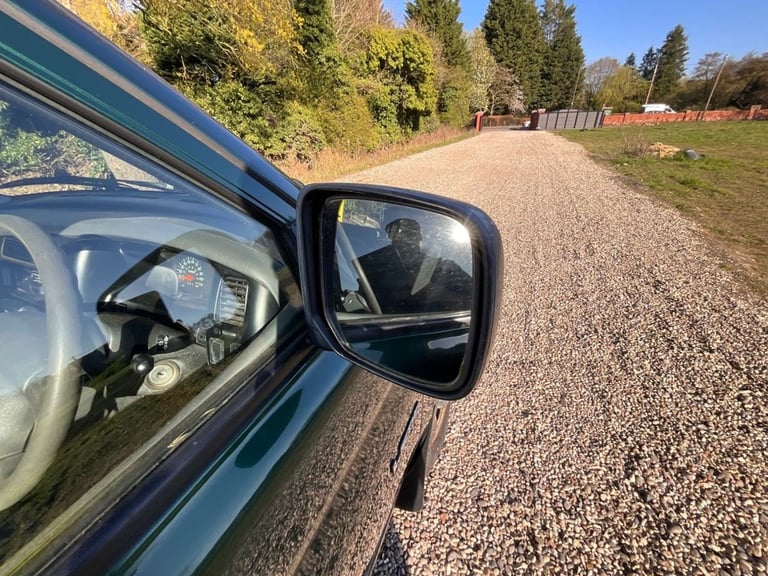 2004 Mitsubishi L200 2.5 TD 4Work Pickup 2dr Diesel Manual 4WD (113 bhp) PICKUP Diesel Manual