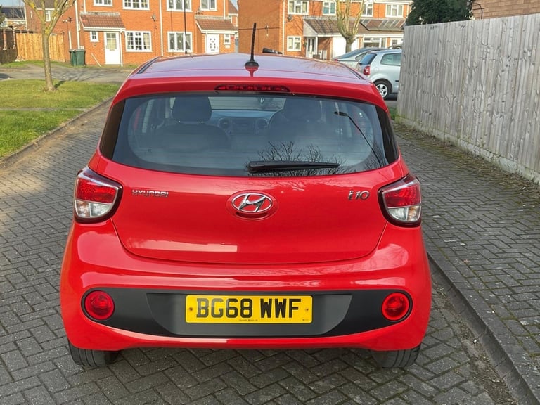 HYUNDAI I10 1.0 SE 5dr,  Low mileage, full service history, cheap road tax