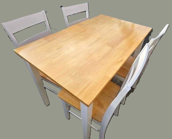 image for Dining table and 4 chairs - very good condition