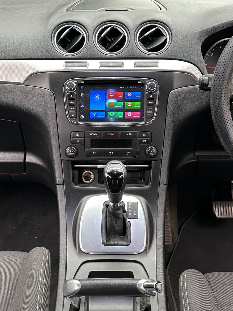 FORD S-MAX ZETEC AUTOMATIC DIESEL 7 SEATER