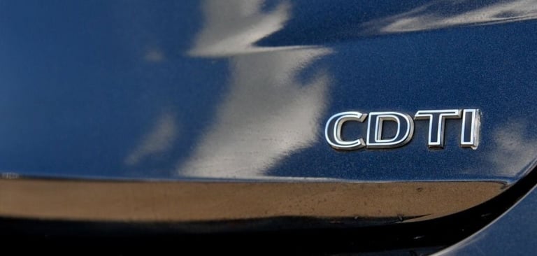 2016 VAUXHALL ASTRA 1.6 CDTI BLUEINJECTION SRI HATCHBACK 5DR DIESEL MANUAL EURO6