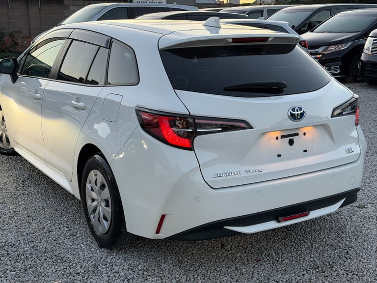 2022 Toyota Corolla TOURING ESTATE GX WHITE 1.8L PETROL HYBRID ELECTRIC AUTOMATIC 5 SEATER Estate...