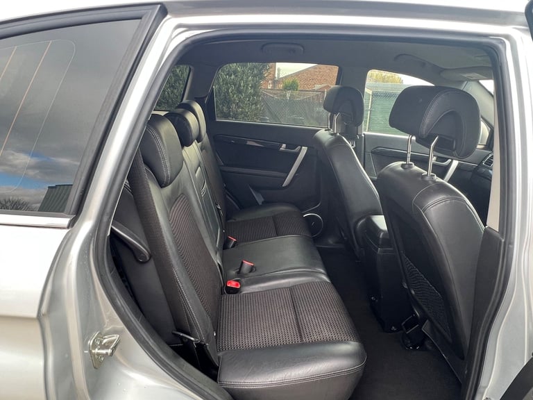 2012 Chevrolet Captiva 2.2 VCDi LT Auto 4WD Euro 5 5dr (7 Seats) ESTATE Diesel Automatic