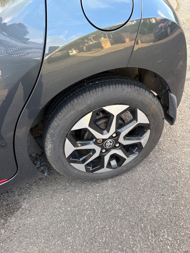 Toyota, AYGO, Hatchback, 2020, Manual, 998 (cc), 5 doors