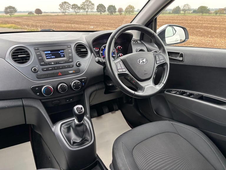 2019 Hyundai i10 1.0 SE 5dr HATCHBACK PETROL Manual