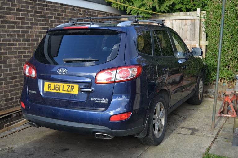 Hyundai, SANTA FE, Estate, 2011, Manual, 2199 (cc), 5 doors