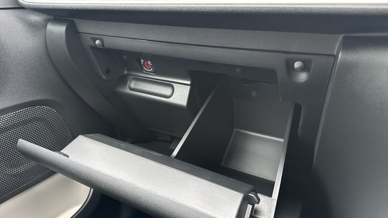 2021 Citroen C3 1.2 PureTech Shine Hatchback 5dr Petrol Manual Euro 6 (s/s) (83 ps) Hatchback Pet...