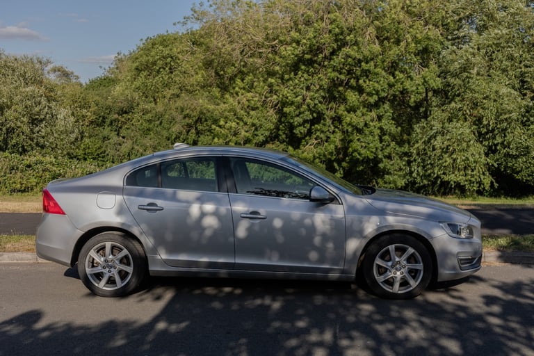 VOLVO S60 2014 Silver Automatic